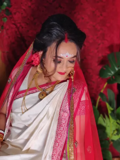 A demure and elegant shot of the bride.