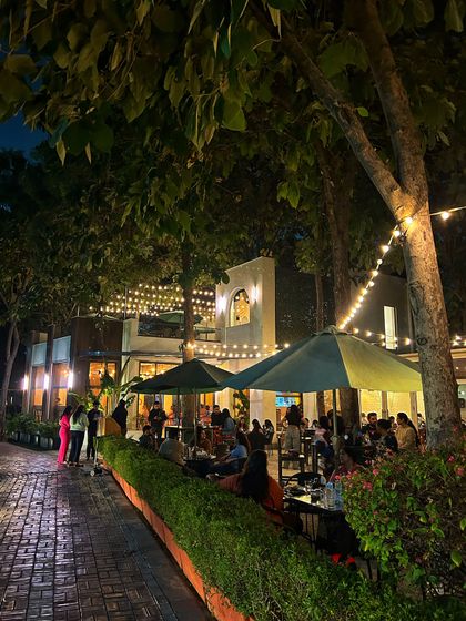 The Cafe: Post-Game Bites & Brews photo 4