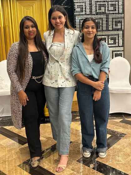 Nishka Mehta - Artpreneur Coaching & Mentorship Scaling Up: From 5 to 200+ Attendees photo 15