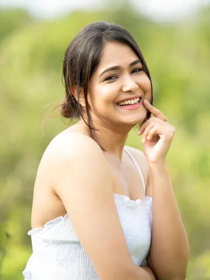 Sometimes, simplicity is the most powerful statement. This natural light portrait of actress Mokshitha Pai showcases a fresh, authentic look, perfect for headshots or personal branding that feels genuine and approachable.