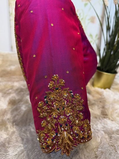 Chaithu Gowda - Custom Designer Ethnic Wear Custom Embroidered Blouses photo 84