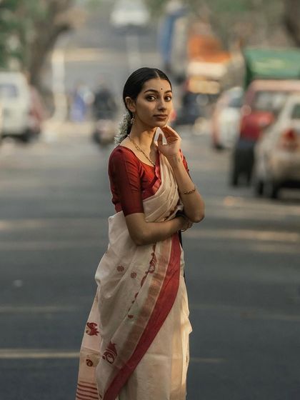 A classic shot from the Bengaluru street series, looking back at the camera.