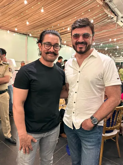 It was an absolute honor to have the one and only Aamir Khan attend one of my events. I am so grateful for moments like these.