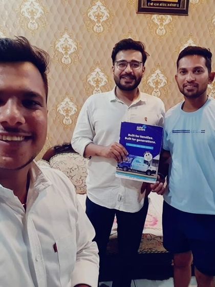 SolarSquare - Residential & Community Rooftop Solar Solutions Our Happy Customers: Homes & Families photo 94