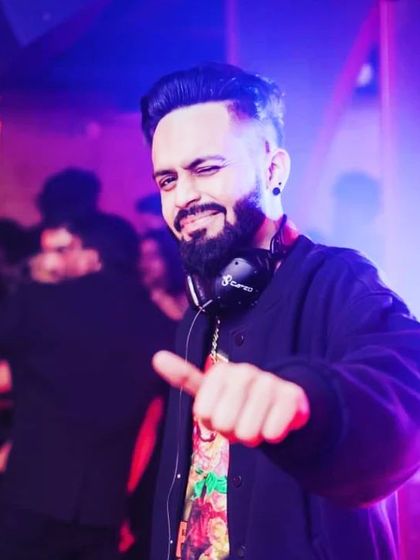 When you focus on the good, the good gets better. A candid shot of me enjoying the vibe and getting ready to drop the next big track.