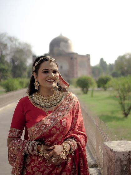 Regal & Timeless Portraits photo 17