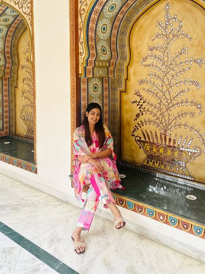 Priyanshi Khandelwal - Personal Fashion Styling Style on the Go: Travel & Vacation Looks photo 33
