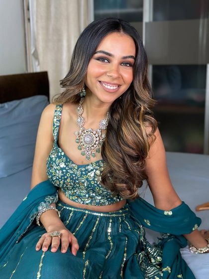 Evening & Cocktail Glam photo 13