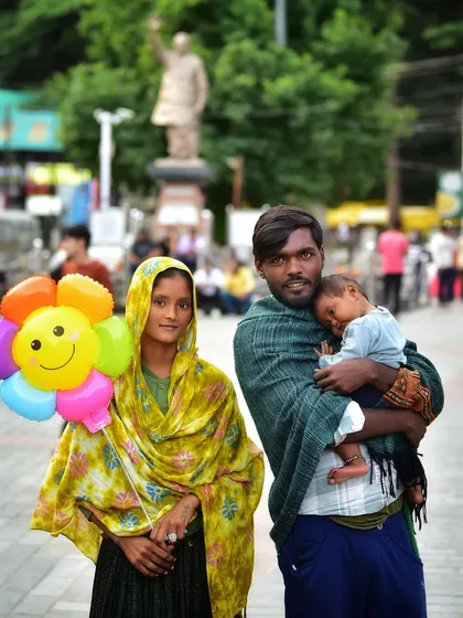 A family I met in Manali, originally from Rajasthan, selling balloons to spread smiles. I believe in capturing the dignity and beauty of everyday life. These are the portraits and memories you will take back from our photography travel adventures.