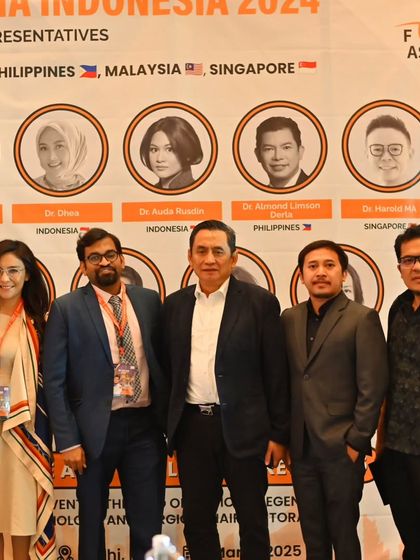 With the Chairman of PERDOSKI and the FUEASIA country representatives for Indonesia, Philippines, Malaysia, and Singapore.