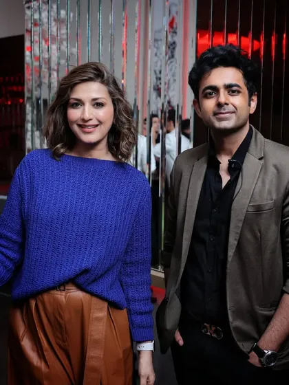 A photo with the inspiring Sonali Bendre after a close-up performance. It's always a pleasure to share my art with people I admire.