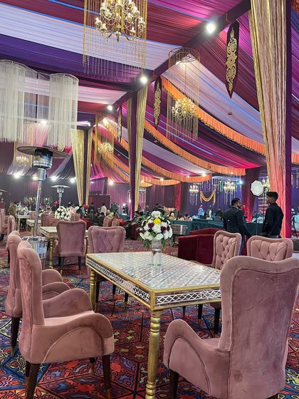 Elegant Seating & Ambiance photo 28