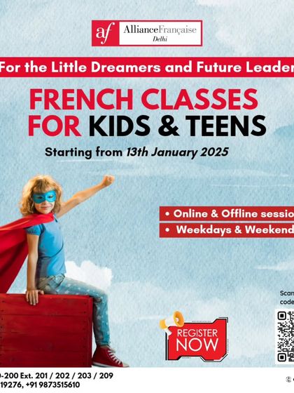 For the little dreamers and future leaders. Our French classes for kids and teens offer both online and offline sessions to fit your schedule.