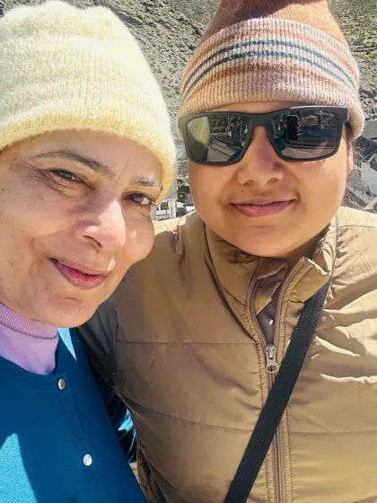 A selfie capturing a moment of connection between two members of our sangha. These bonds are forged in the shared intensity of the yatra.