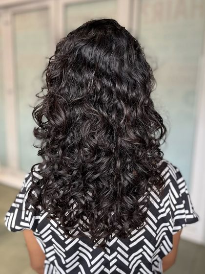 The Art of Curly Hair photo 6