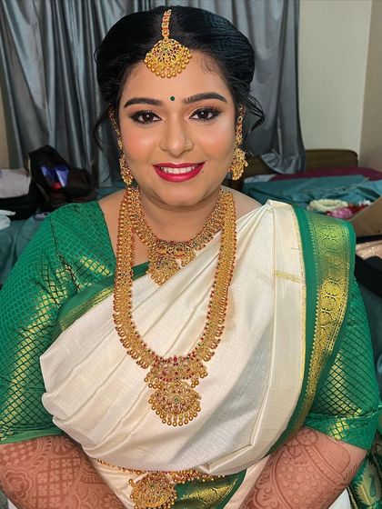 A bright, happy smile from the bride. My goal is always to make you feel comfortable and beautiful, so your natural joy shines through on your wedding day.