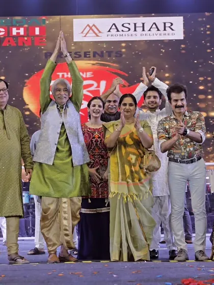 The full Khichdi Parivar on stage, a moment of pure joy and entertainment for the audience.
