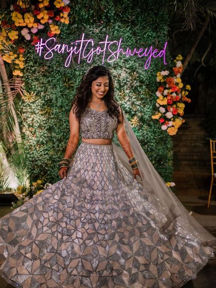 Modern Reception & Sangeet Glam photo 71