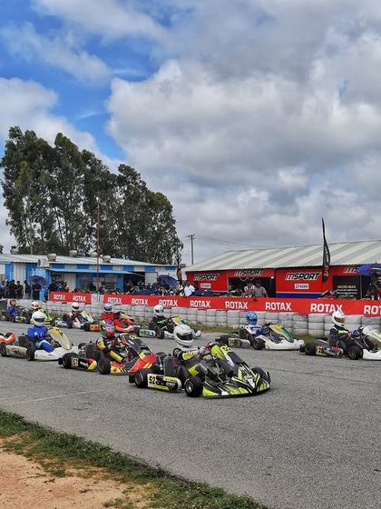 The full grid of karts lined up before the start of a race, a testament to the high participation in our championships.