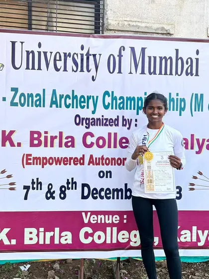 A gold medalist from the University of Mumbai Inter-Zonal Championship. Her victory is a result of consistent practice and mental strength.