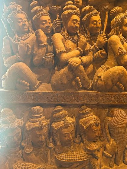 The stunning hand carved interiors of The Spice Route at The Imperial. I use detail shots like this to transport my audience and convey the rich history and culture of an iconic restaurant.