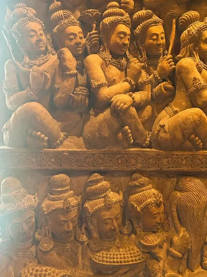 The stunning hand carved interiors of The Spice Route at The Imperial. I use detail shots like this to transport my audience and convey the rich history and culture of an iconic restaurant.