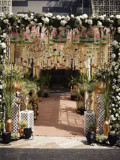 Grand Entrances & Aisles photo 77