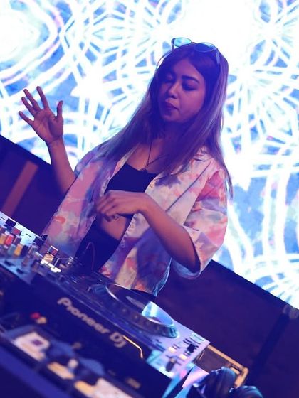 Rash - Psytrance DJ At the Console: The Live Experience photo 8