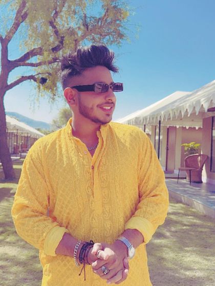 Dressed for a Haldi event and ready to bring the energy. I cover all your wedding functions, from Haldi and Mehendi to the Cocktail and the main wedding party.