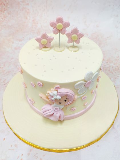 Liliyum Patisserie - Special Occasion Cakes Elegant Floral & Botanical Masterpieces photo 9