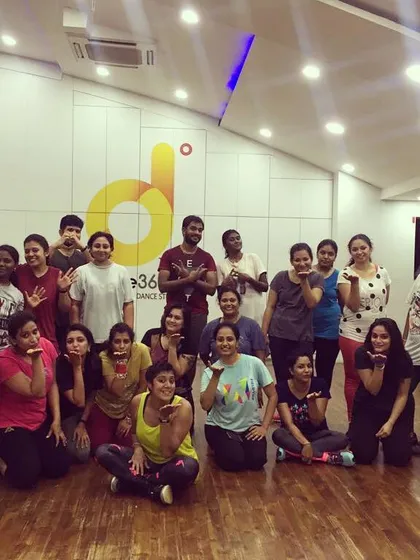 Sending out love after another high-energy Zumba session. It's incredible to see new and familiar faces come together, united by the joy of dance.