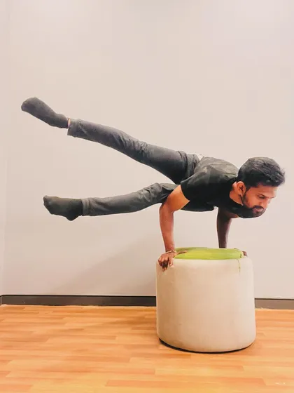 Holding the flying splits with control. This pose is a beautiful expression of strength, flexibility, and balance combined.