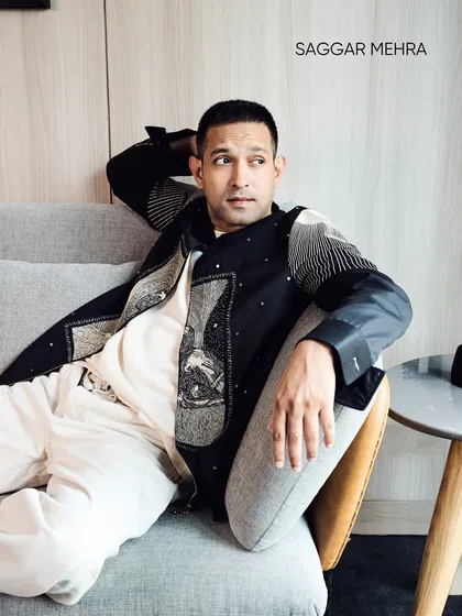 A closer look at the Stellar Jacket worn by Vikrant Massey. You can see the detailed, graphic embroidery that gives the piece its futuristic and powerful aesthetic.