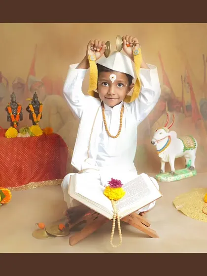 A young boy dressed as a Varkari for our Ashadhi Ekadashi themed shoot, capturing the spirit of the pilgrimage to Pandharpur.