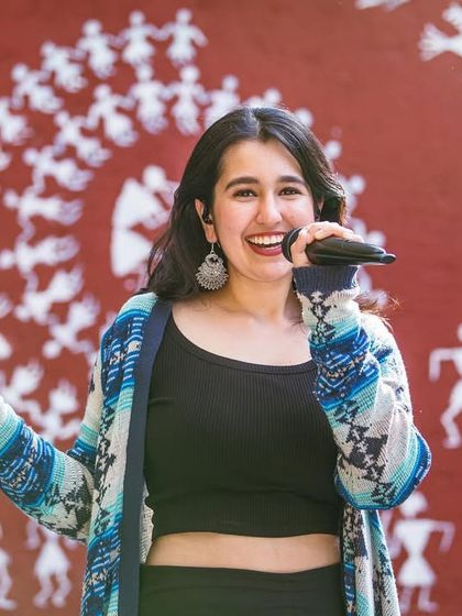 Artist Portfolio photo 8