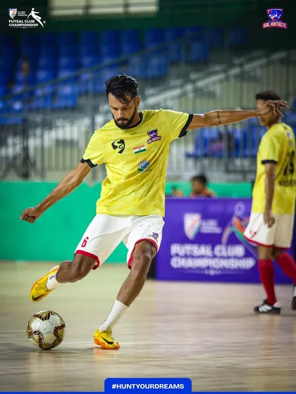 Striking the ball with precision during the final warmup session.