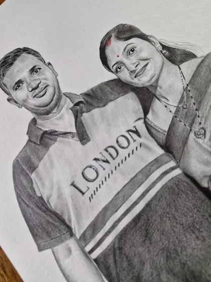 This commissioned couple portrait showcases the fine details in clothing and expression. It’s a wonderful way to commemorate an anniversary or special occasion.