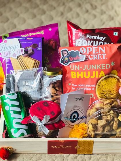 Gift Hamper - Personalized Gift Hampers Rakhi Celebrations photo 96