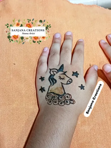 A magical unicorn design for a little dreamer. I love creating these fun and imaginative patterns for kids.