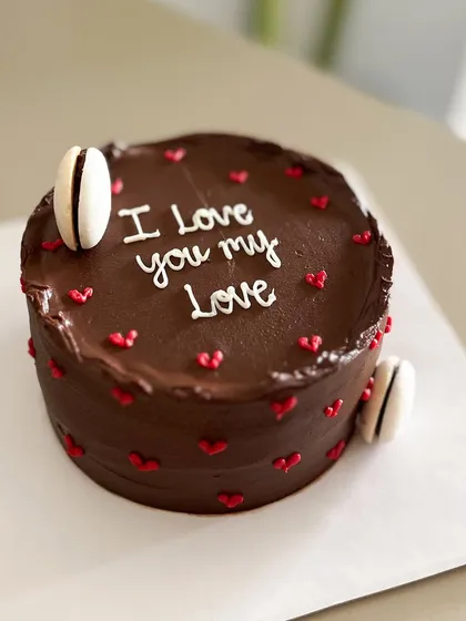 Another view of this romantic chocolate cake. It's a simple, heartfelt gesture for someone you love, available in all my healthy options.