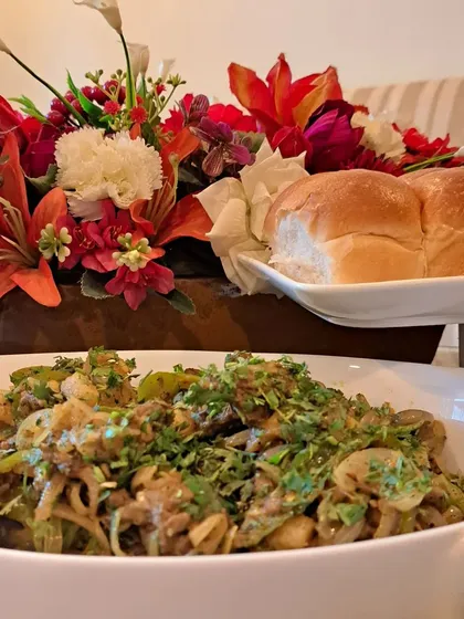This is my authentic Goan Beef Chilly Fry, made with tenderloin strips and hand-pounded spices. It’s a flavor explosion, perfectly paired with soft pav bread to soak up all the delicious gravy.