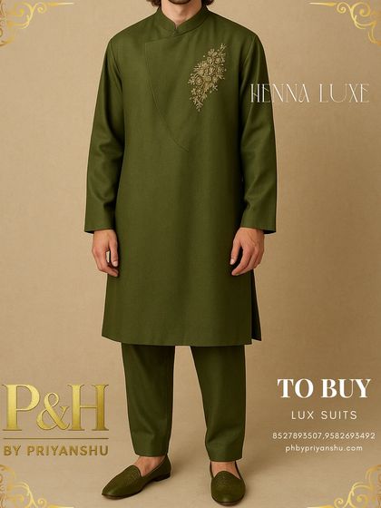 Another angle of the oversized kurta, demonstrating its clean lines and minimalist appeal.