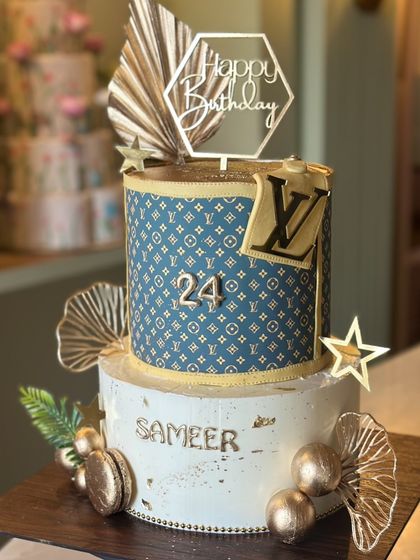 L'amour Sugar - Bespoke & Designer Cakes Your Story, Your Cake: Unique Themes photo 7
