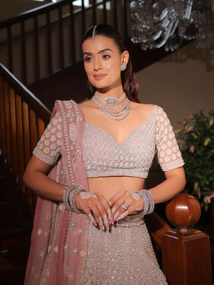 Soft & Radiant Bridal Looks photo 47