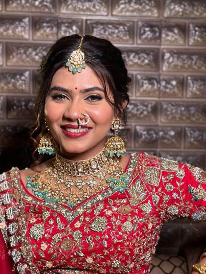 A bright, beautiful smile from the bride, looking confident and stunning.