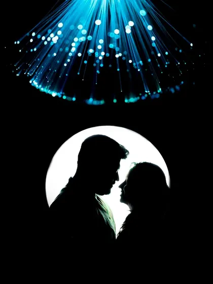 A creative silhouette that tells a story of romance. We love playing with light to produce artistic and imaginative pre-wedding photos that are both unique and deeply personal.