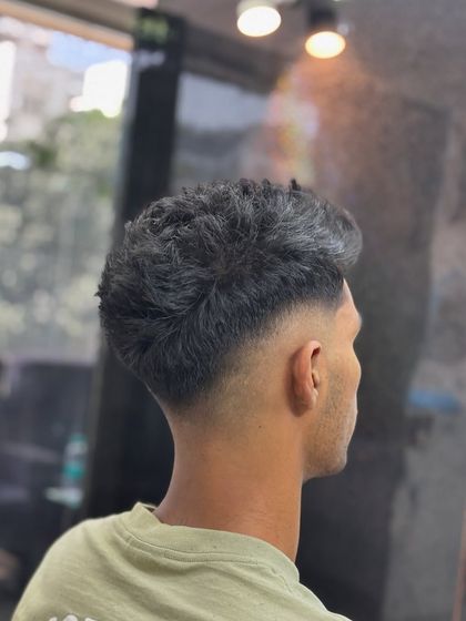 Deva rv - Men's Haircuts & Grooming Signature Fades & Tapers photo 4