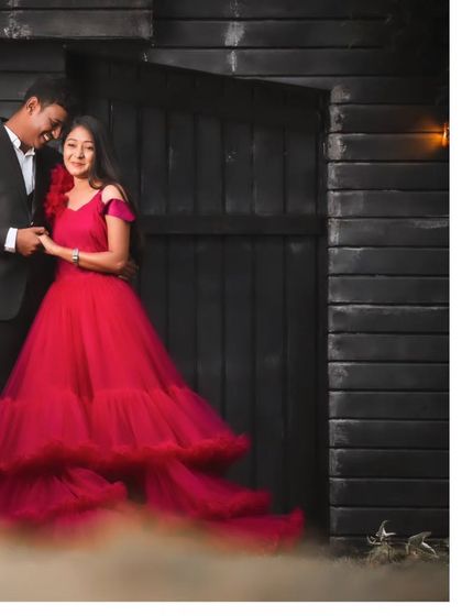 Creative Pre-Wedding Shoots photo 17