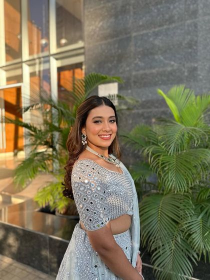 Flowing Waves & Curls photo 120