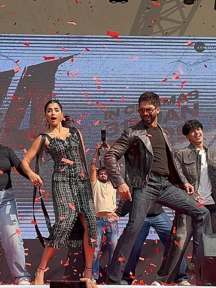 Capturing the high energy of the 'Deva' promotions. Shahid Kapoor rocks a rugged yet stylish look with a leather jacket from The V Renaissance.